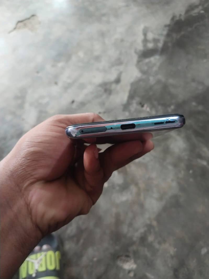 One Plus 9 4