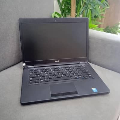 Dell slim laptop i5 5th gen 8gb 500gb 4gb intel graphic