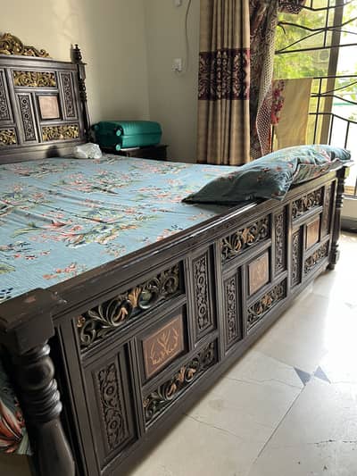 Double bed for sale