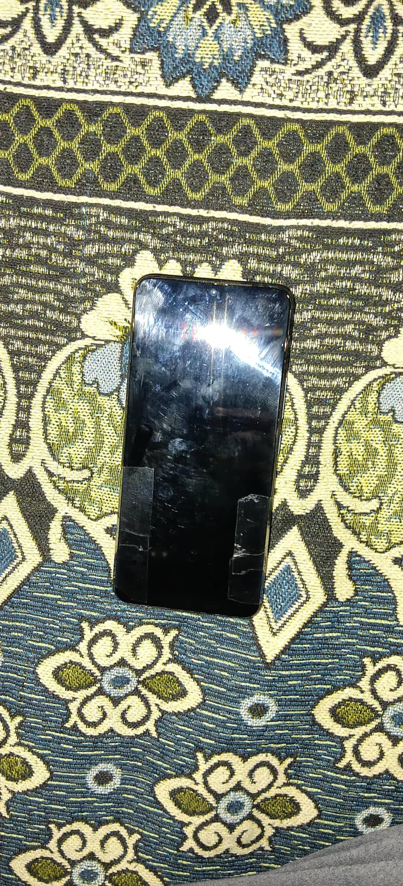Vivo V21 0