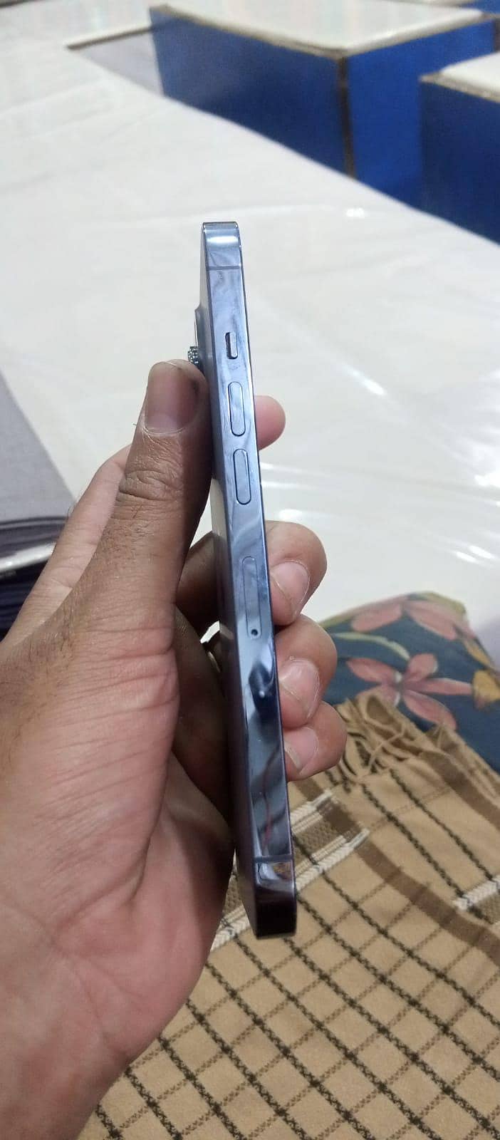 Apple iPhone 13 Pro 2