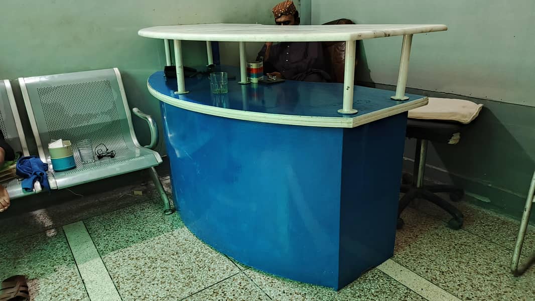 Reception Counter 0