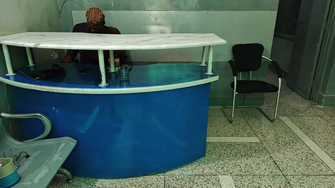 Reception Counter 4