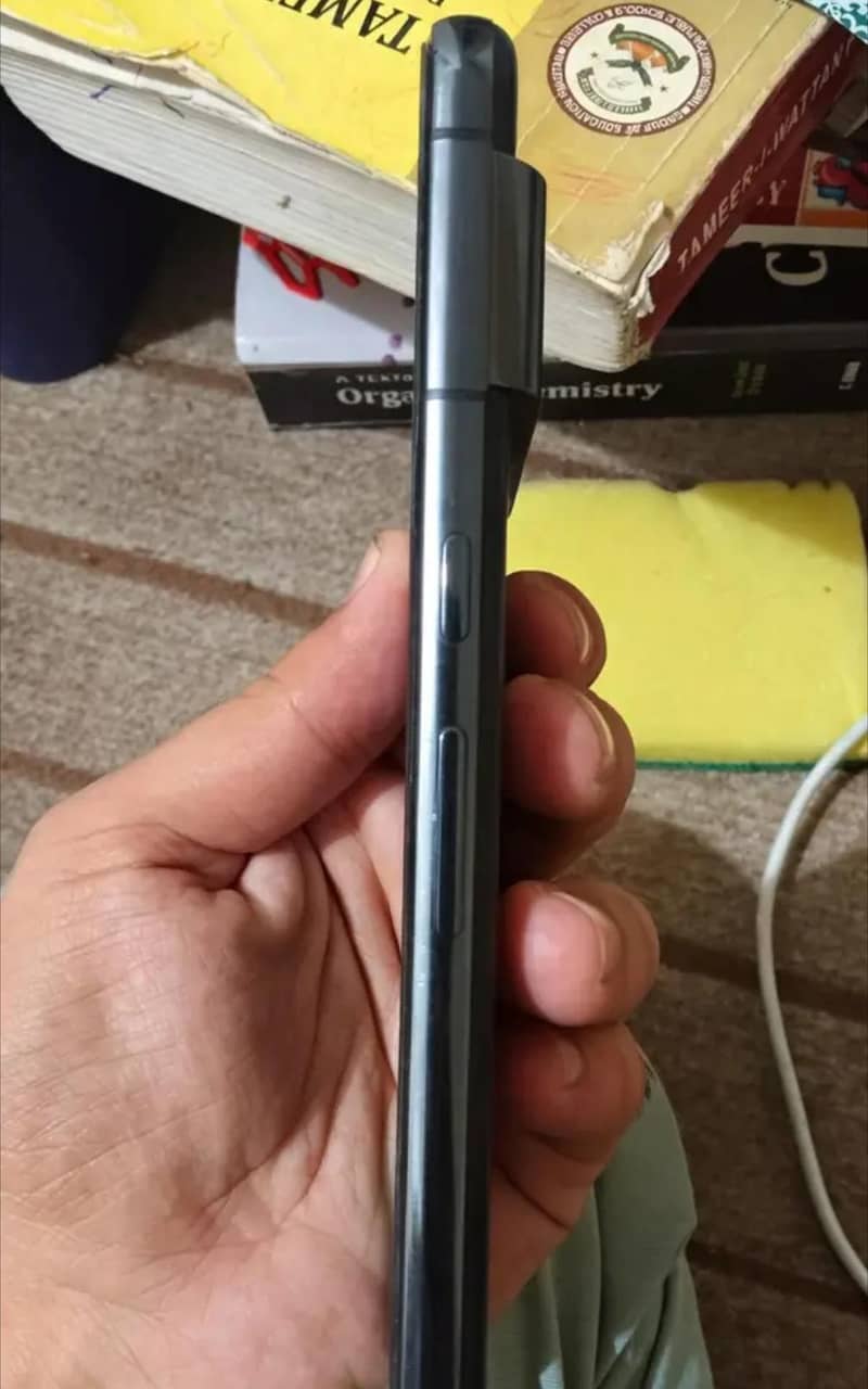 GOOGLE 8PRO 1