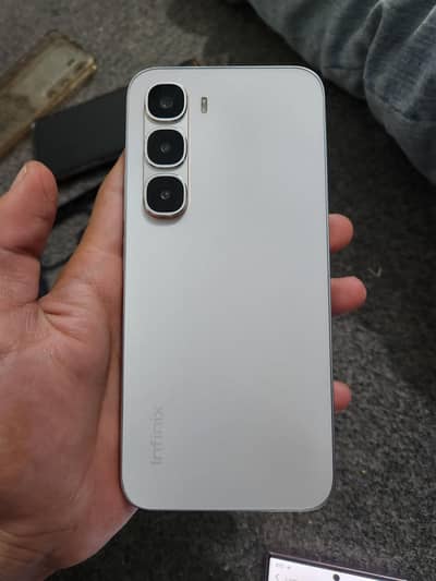 Infinix hot 60 pro 10/10