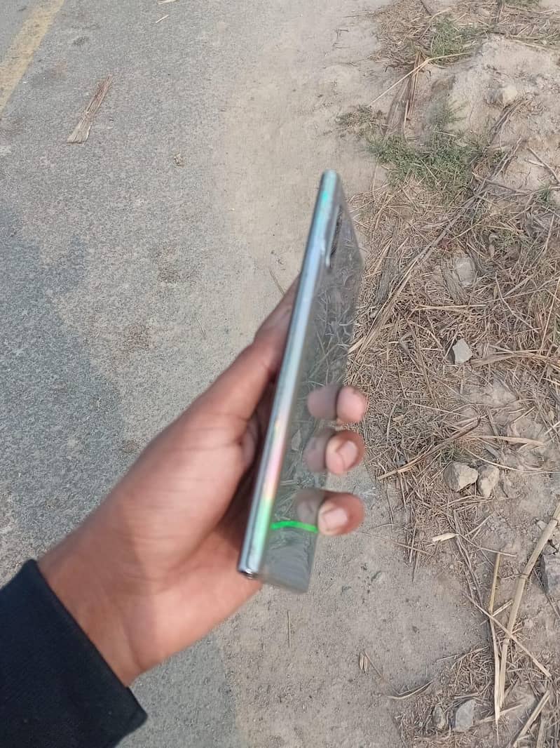 Samsung Mobile Note 10 Plus 4