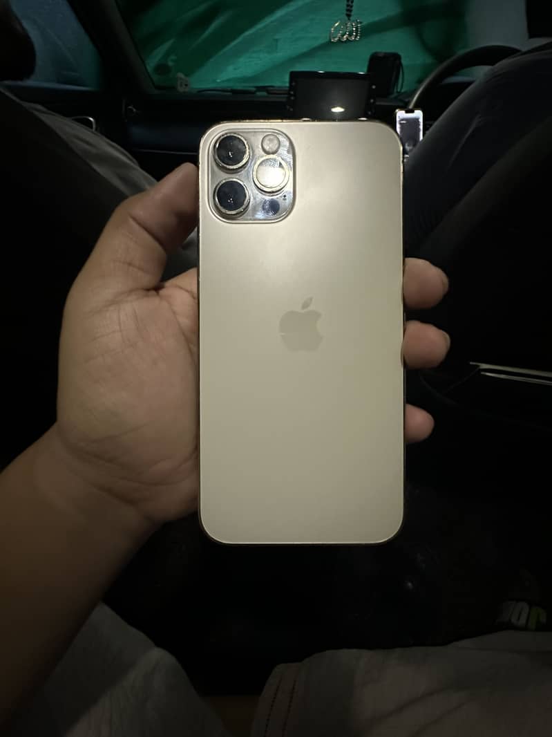 Apple iPhone 12 Pro 1