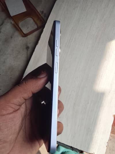 Tecno Spark 20