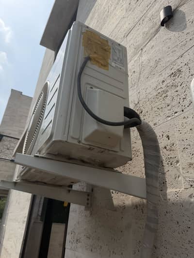 TCL 2 Ton inverter Floor Standing
