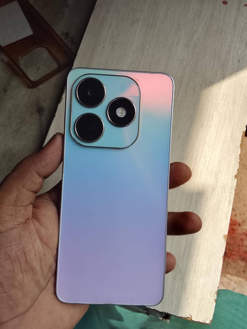 Tecno Spark 20 2