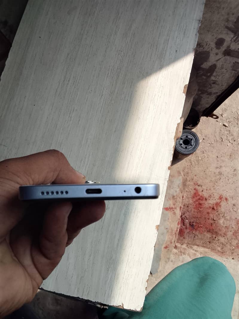 Tecno Spark 20 3