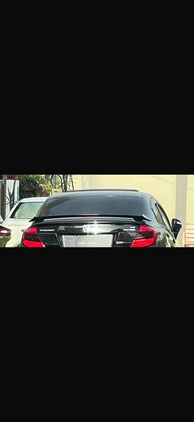 Honda rebirth trunk spoiler with light