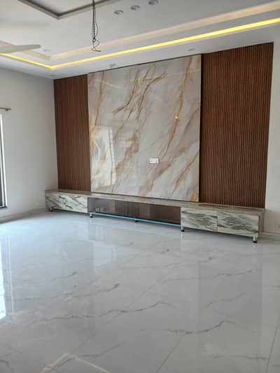 10 marla indipendent house availeable for rent in iep town sector A