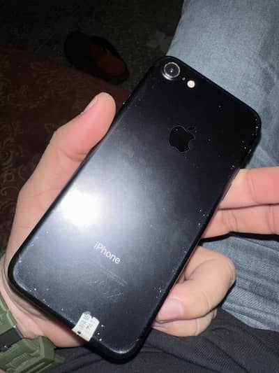 Apple iPhone 7
