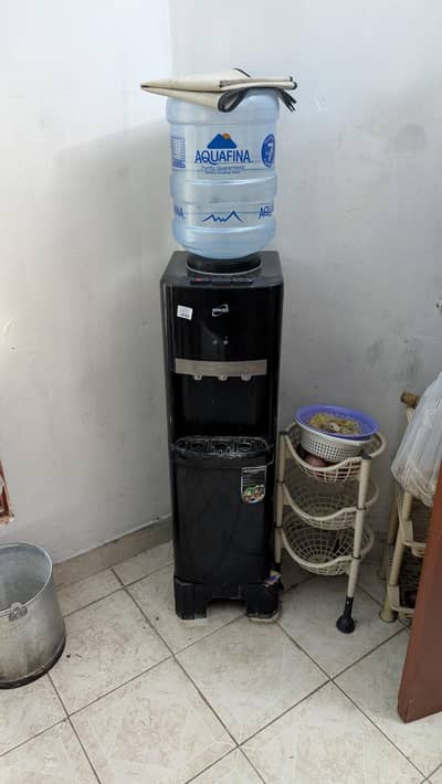 Dawlance Water Dispenser
