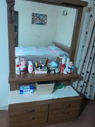 Dressing table for sale.