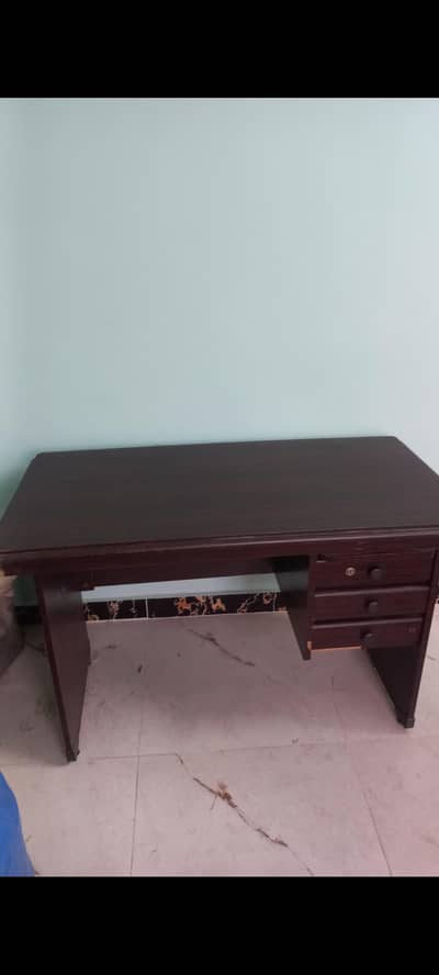 study and computer table