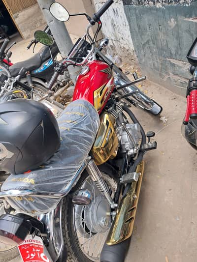 Honda CG 125 Gold Edition 2026