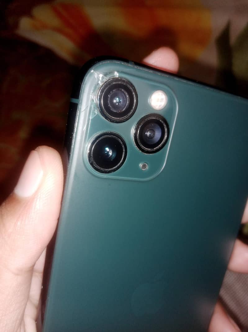 iphone 11 pro max 1