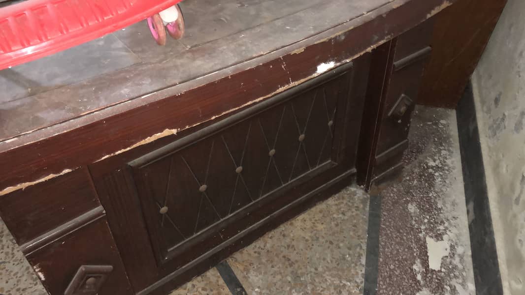 Office tables 2