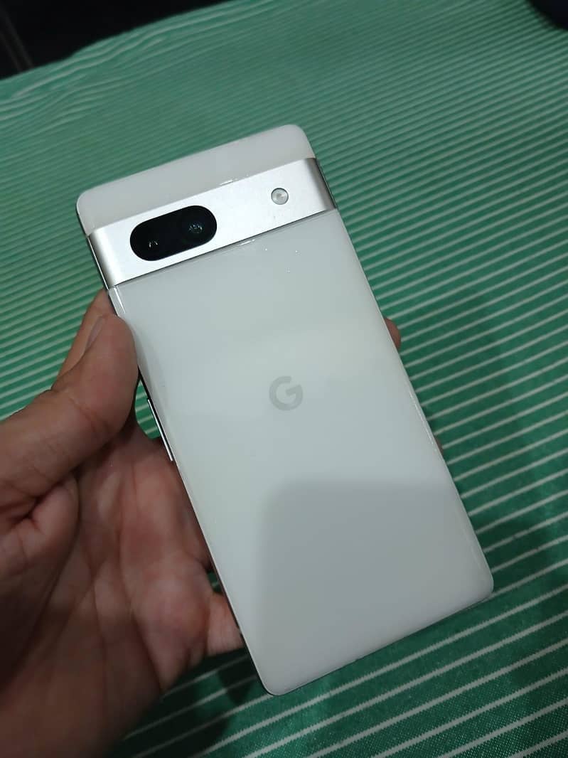 Google Pixel 7a 1