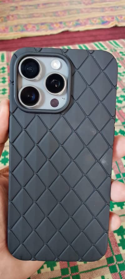 Apple iPhone 15 Pro Max jv 256GB full box no cable waterpack 94 health