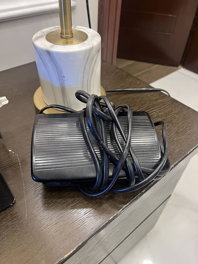 singer electric machine 8