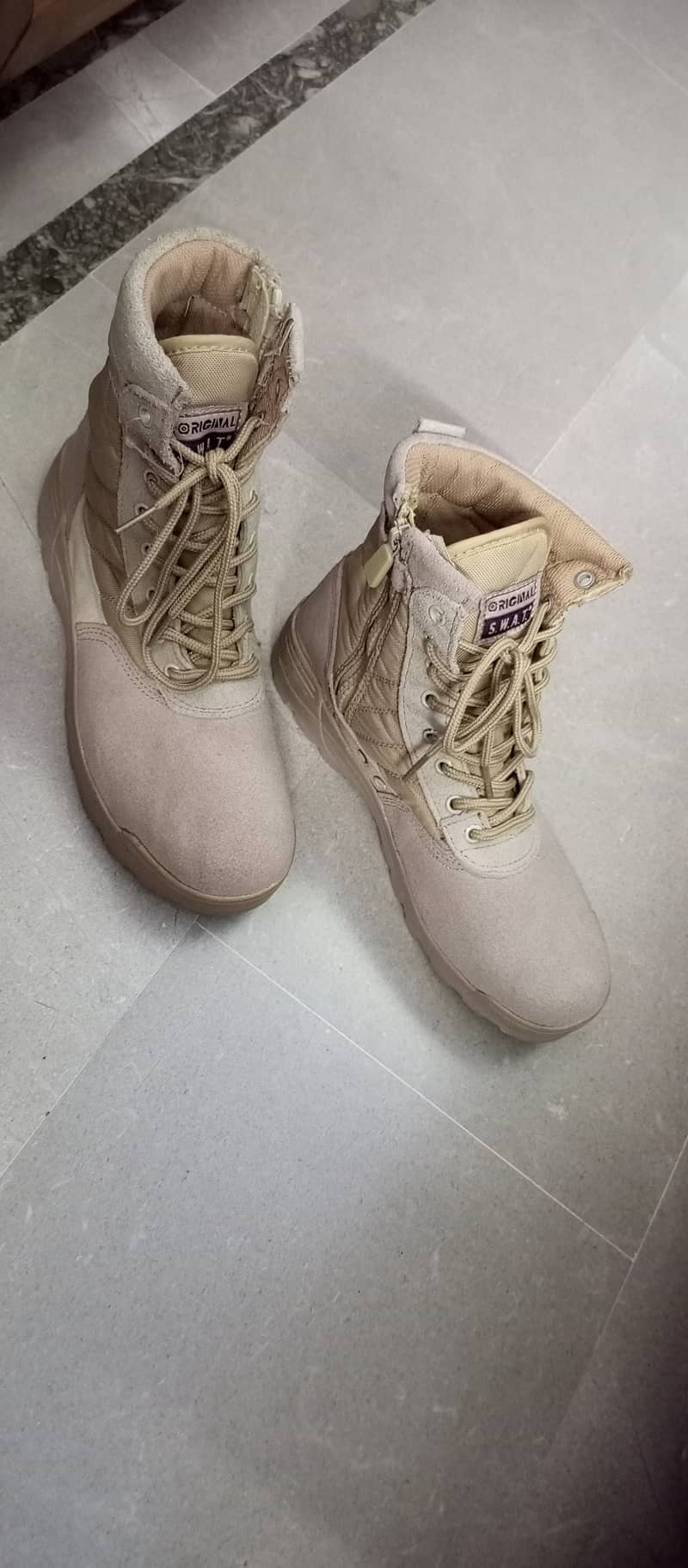Boots 0