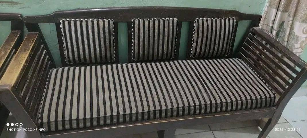 9 seater sofa set 0