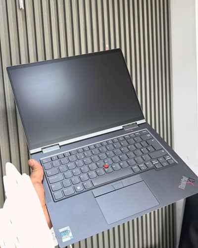 Lenovo ThinkPad X1 Yoga ( gen 6 ] x360 rotatable