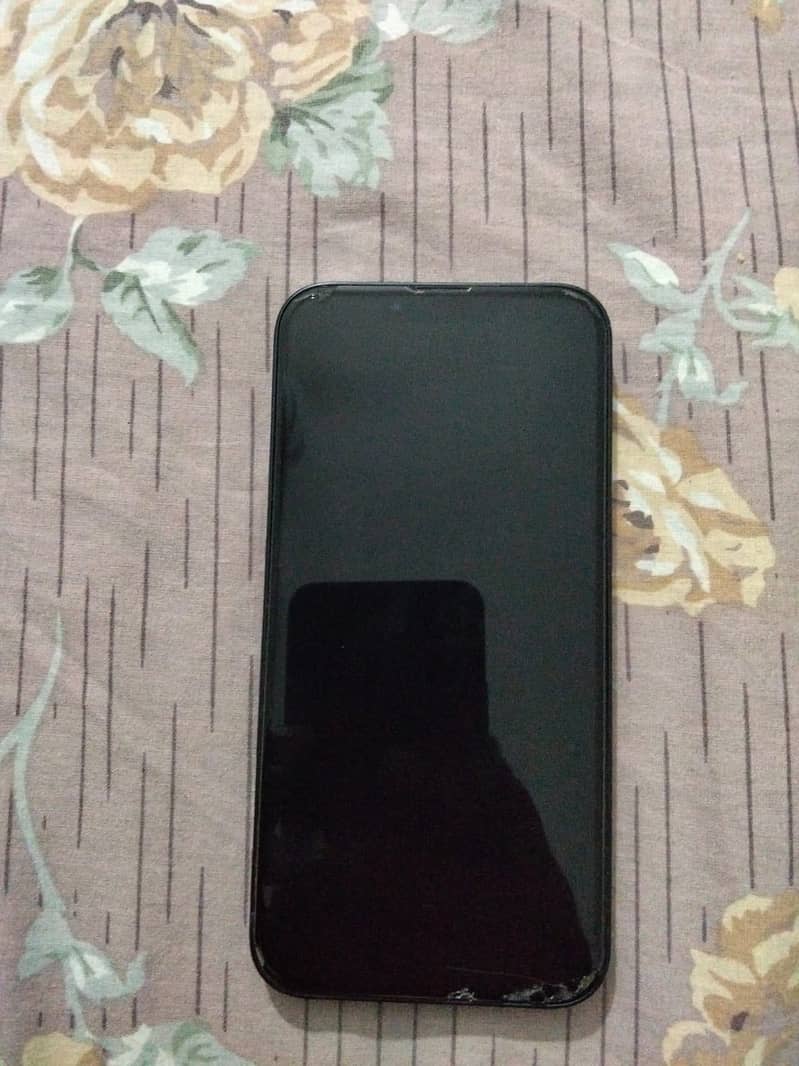 Apple iPhone 13 3