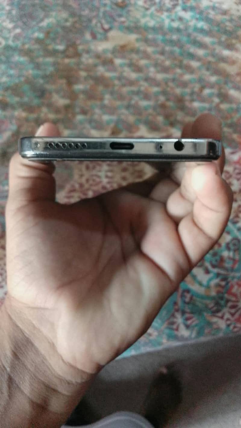 Tecno Spark 3 Pro 0