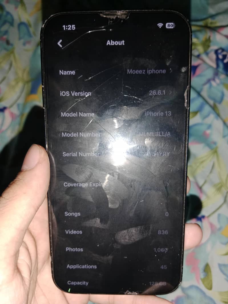 Apple iPhone 13 2