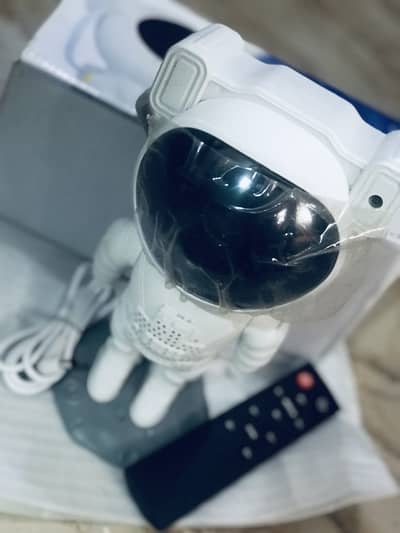 Astronaut Galaxy Star Projector Lamp + Bluetooth Speaker | Remote