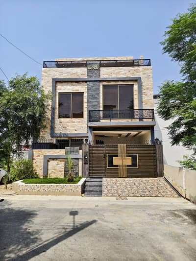 10 Marla Beautiful House for sale | Excellent Investment Opportunity | Investor rate | Attractive Investor Rate