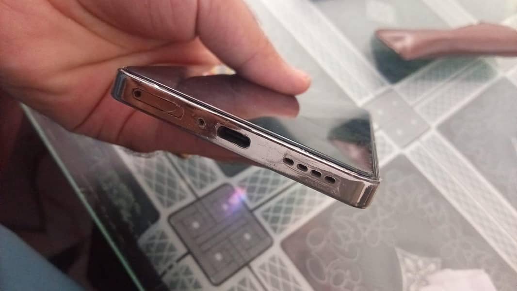 Infinix Note 40 0