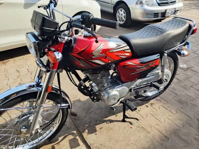 Honda CG 125 2026