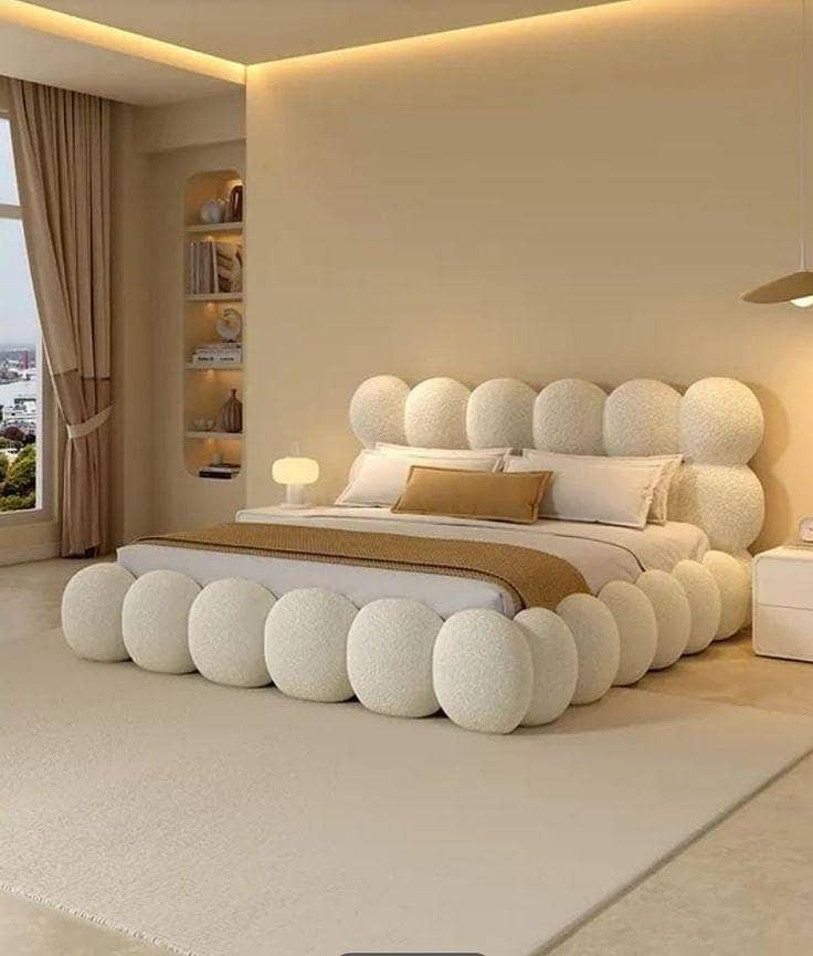 Bed with side 2 tables 0