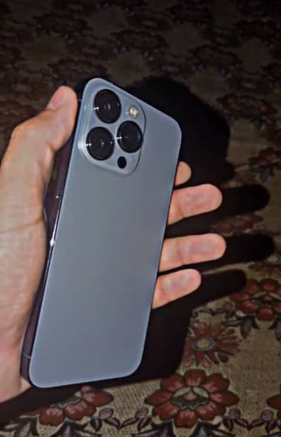 Apple iPhone 13 Pro