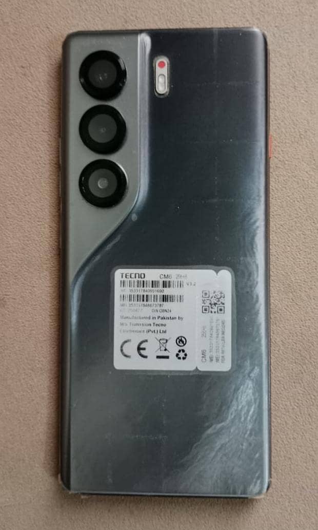 Tecno CAMON 40 Pro 3