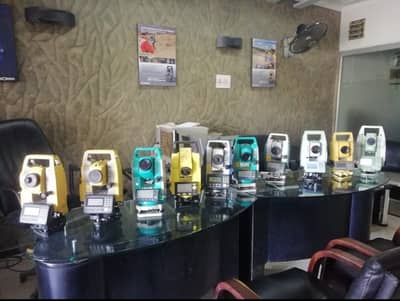 RTK GNSS Sokkia Topcon Total Station Drone Land Surveyor Mapping