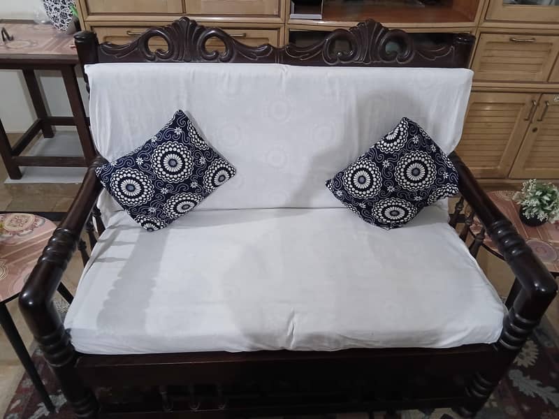 sofa 2 seater 1