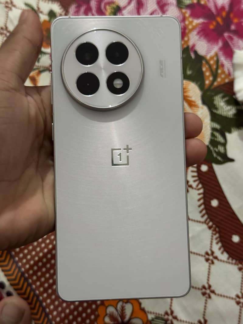 One Plus 13R 1