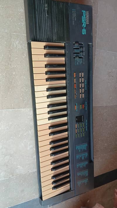 Yamaha keyboard(piano) for sale