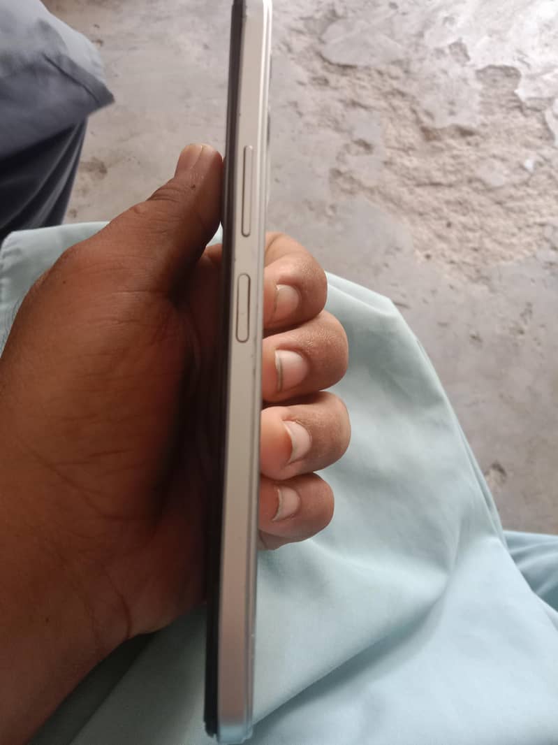 Infinix Note 12 2
