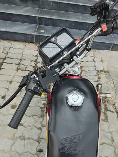 Honda 125 2025
