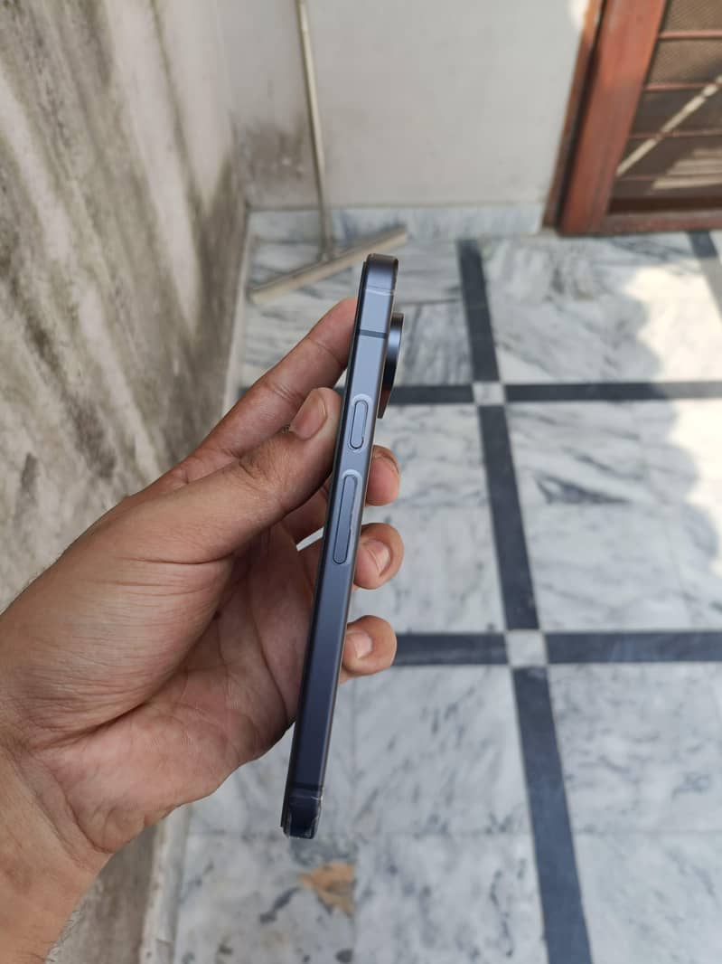 Google pixel 9 4