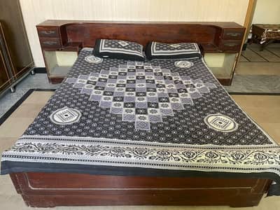 cheap and clean king size bed