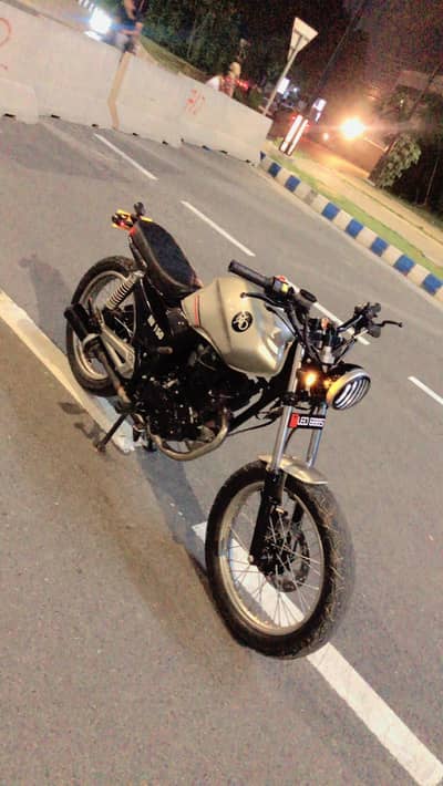 Ravi piaggio 125 modified