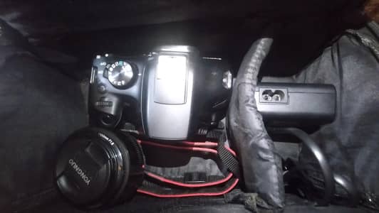 CANON D1300 made in Taiwan